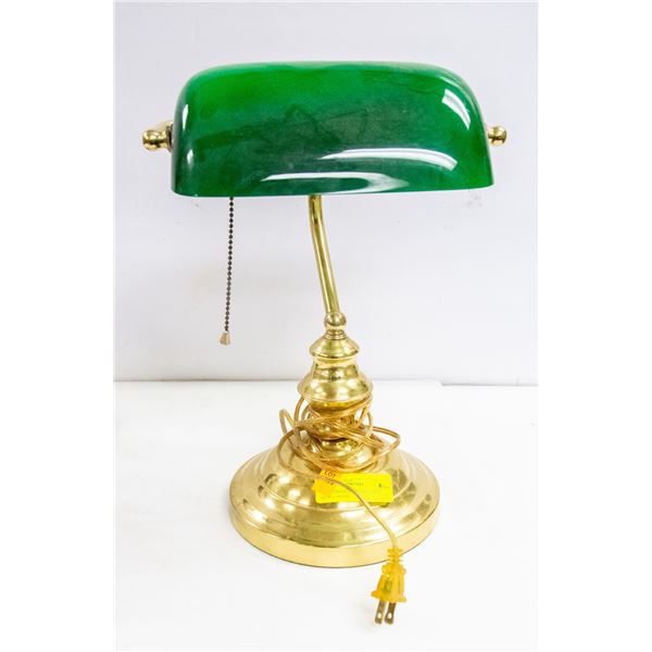 BRASS BANKERS LAMP W GREEN GLASS SHADE