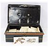 Image 1 : LOCK BOX FULL OF ANTIQUE COLLECTOR BIRD CARDS