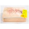 Image 1 : VINTAGE ALABASTER STONE BOX