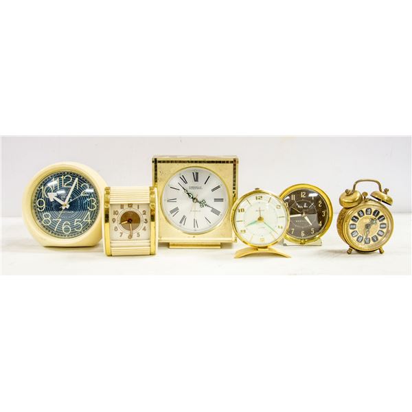 LOT OF ASSORTED ALARM CLOCKS