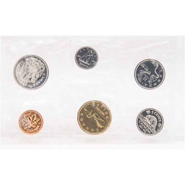 UNCIRCULATED 1992 CANADIAN COIN SET