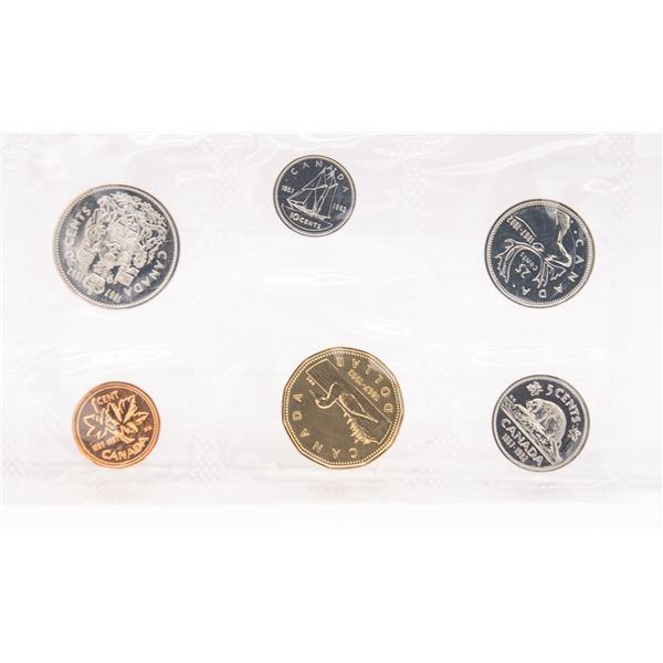 UNCIRCULATED 1992 CANADIAN COIN SET