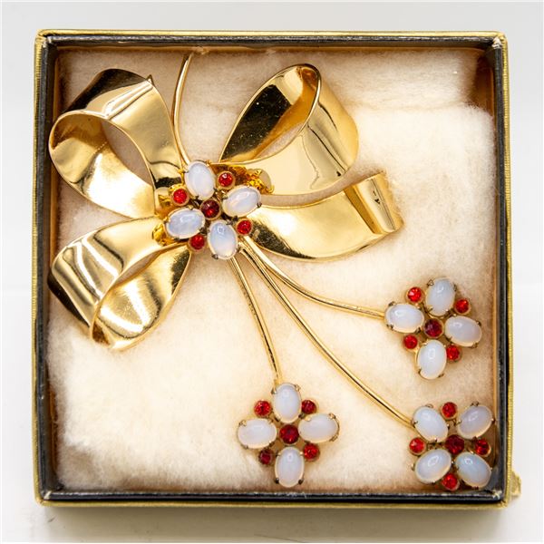 VINTAGE GOLD TONE RIBBON BROOCH