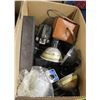 Image 1 : BOX OF ASSORTED VINTAGE CAMERAS AND MORE