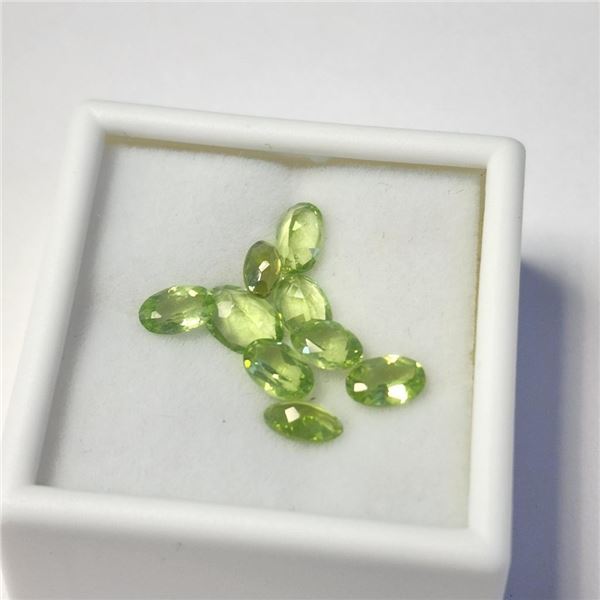 Peridot(4ct) (~Size )(Ring is resizable for $40) (~length inches), Suggested Retail Value $200