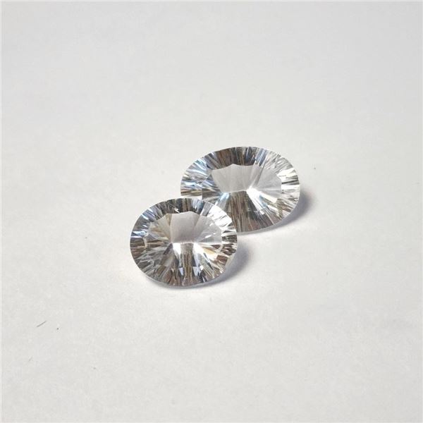 White Topaz(10ct) (~Size )(Ring is resizable for $40) (~length inches), Suggested Retail Value $200