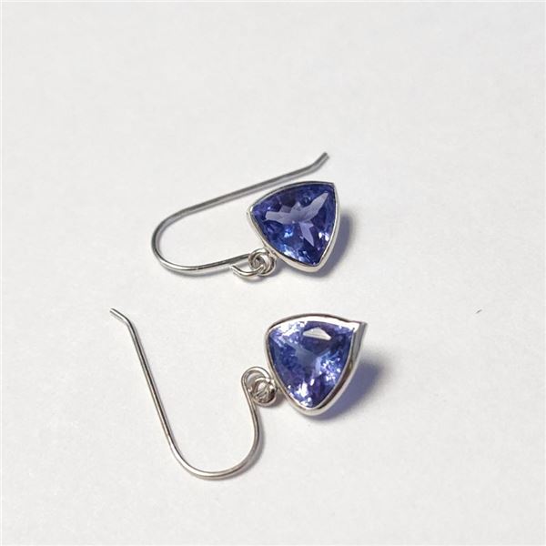 14K White Gold Tanzanite(1.8ct) Earrings (~Size )(Ring is resizable for $40) (~length inches) (~weig