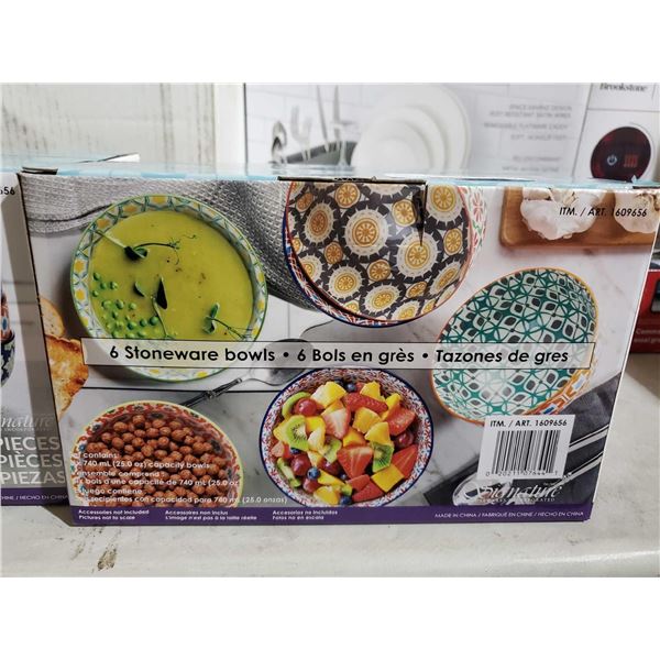 Set of festive 6 stoneware bowls