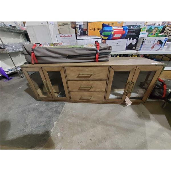 Well Universal TV console Cabinet double glass door with media storage