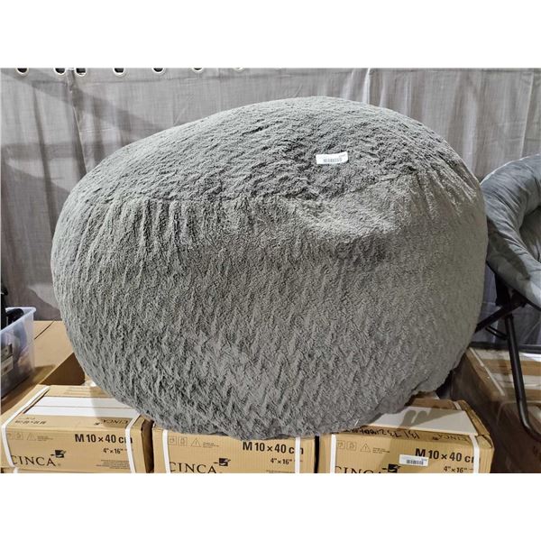 GIANT Lounge & co oversize comfy lounger bag chair