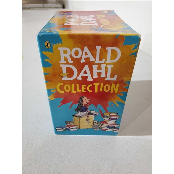 Roald Dahl collection of 16 classic Kids books