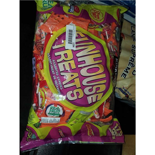 Funhouse treats assorted 2.0KG bag