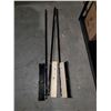 Image 1 : Lot of 3 Push brooms