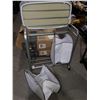 Image 3 : Rolling Laundry hamper/ironing station