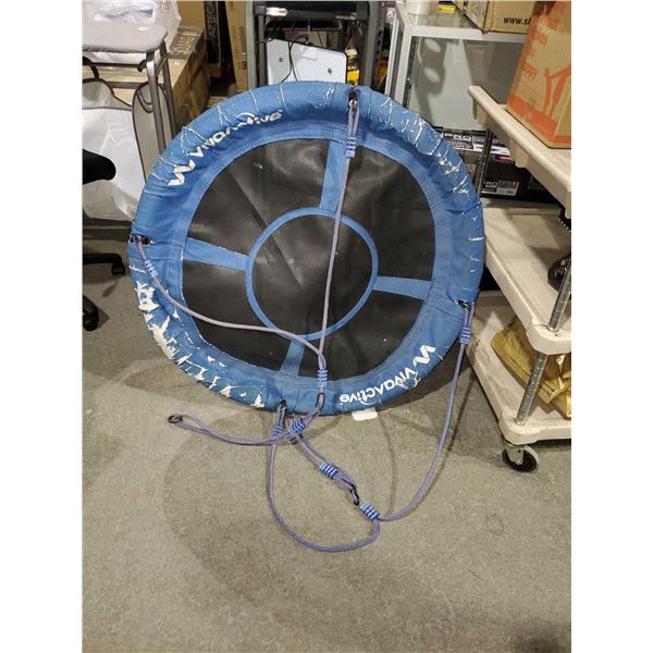 Vivactive Handing saucer swing used