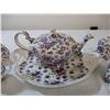 Image 2 : (7) Piece Purple pansy dishes - fine porcelain