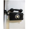 Image 2 : Black rotary phone