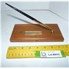Image 1 : Sheaffer Wooden Base With Pen Holder Brass Plaque Desk Set