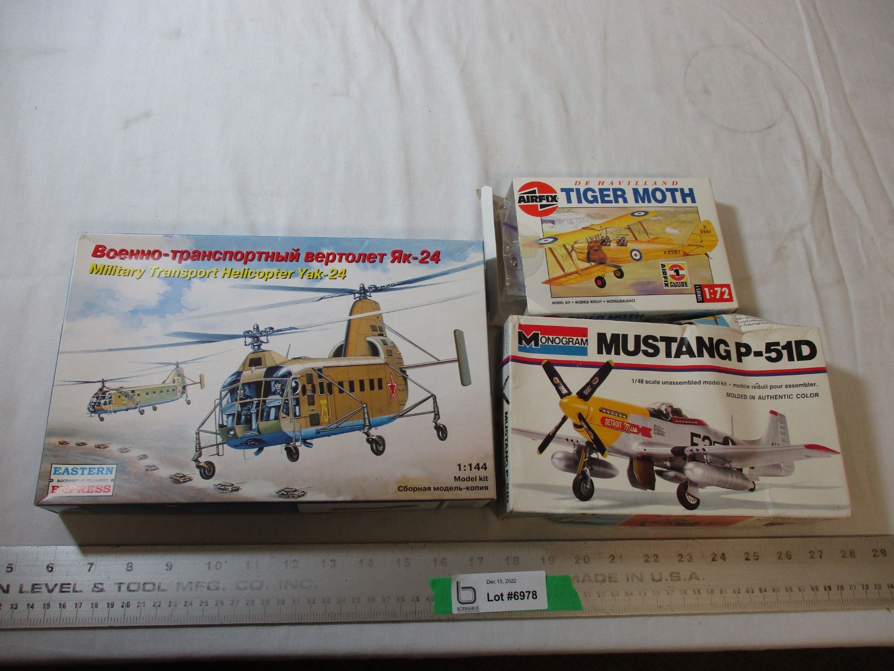 (3) Model Kits - military aircraft (different scales)