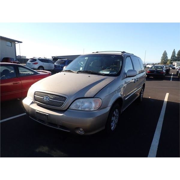 2005 Kia Sedona