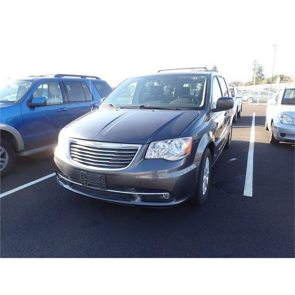 2014 Chrysler Town and Country