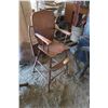 Image 3 : Antique Doll High Chair