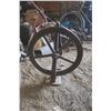 Image 2 : Foot Crank Wheel - Cast 18"
