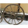 Image 3 : 2 Wagon Wheels 54"