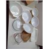 Image 1 : Pyrex bowls/dishes/pie plates and measuring cup