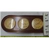 Image 1 : Antique thermometer/barometer/humidity and key holder wall plaque