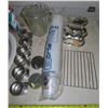 Image 2 : Lot of Kitchen Supplies