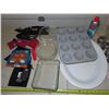 Image 3 : Lot of Kitchen Supplies