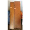 Image 1 : 2 Bi-Fold Closet Doors - 12x78 1/2" & 18x78 1/2"