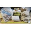 Image 1 : Blankets, Pillows, Etc.