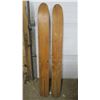Image 3 : Pair of Vintage Water Skis