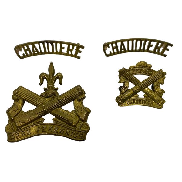 WW2 Le Regiment De La Chaudiere Badge Set