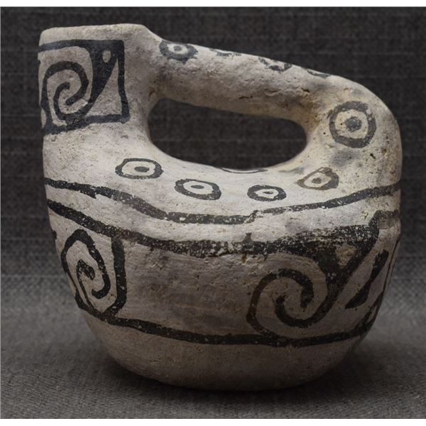 ANASAZI INDIAN POTTERY PITCHER