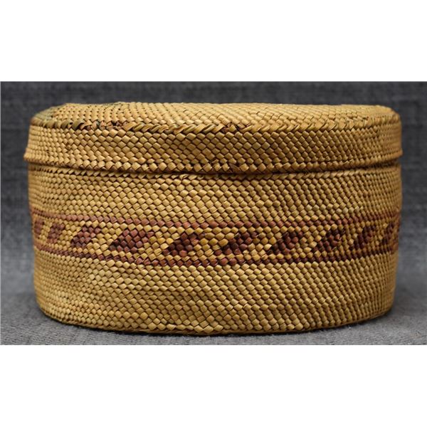 MAKAH/NOOTKA INDIAN LIDDED BASKET