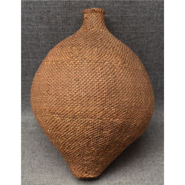 PAIUTE  INDIAN BASKETRY TUS