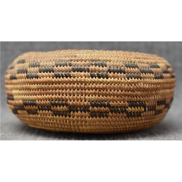 CHEMEHUEVI INDIAN BASKET