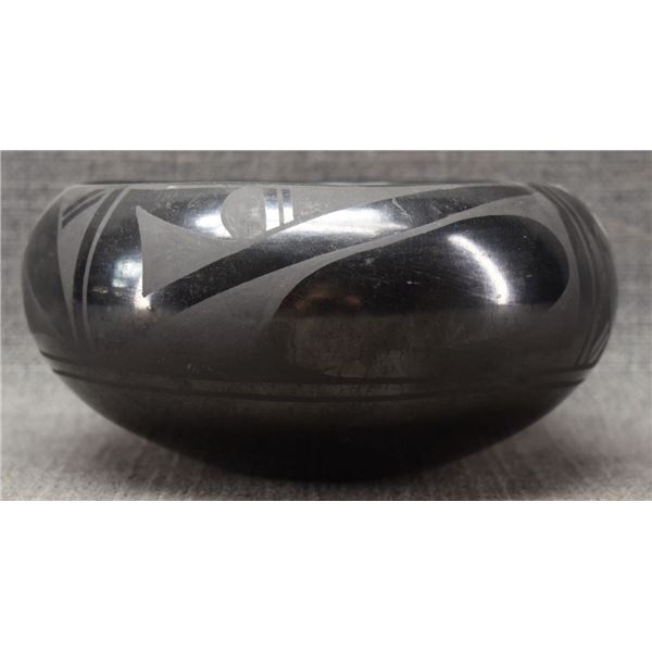 SANTA CLARA POTTERY BOWL