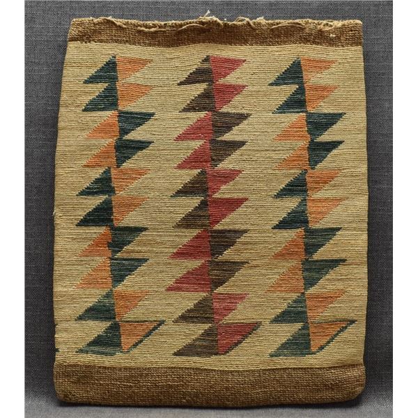 NEZ  PERCE INDIAN CORN HUSK BAG