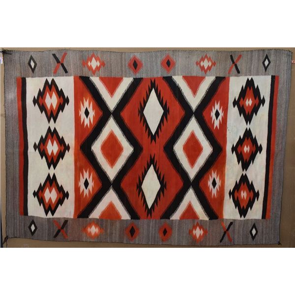 NAVAJO INDIAN TEXTILE