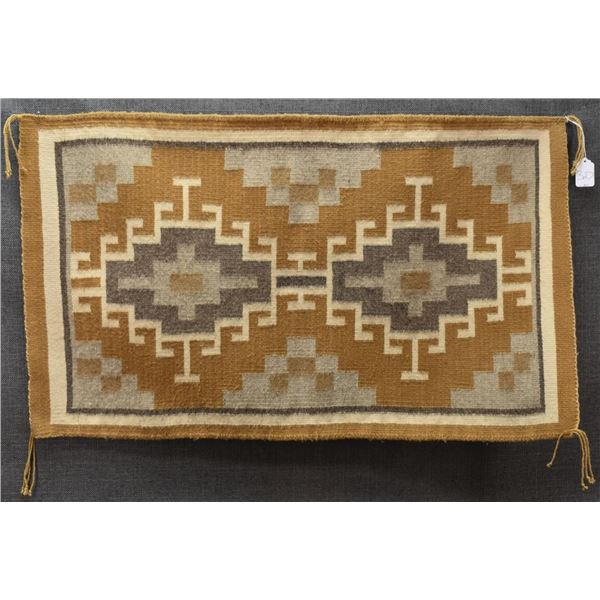 NAVAJO INDIAN TEXTILE