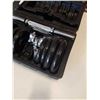 Image 4 : CASED ADJUSTABLE DUMBELL SET