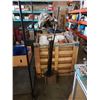 Image 1 : 2 SHOVELS, 2 RUBBER SLEDGEHAMMER PROPS AND BROOM POLE