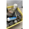 Image 4 : BOX AND TOTE OF SHOP FLUIDS, GAS HOSE