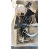 Image 2 : TOTE OF AUTOMOTIVE PARTS AND ELECTRICAL