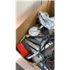Image 8 : 2 BOXES OF TOOLS AND SPORTING GOODS
