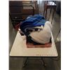 Image 1 : LOT OF HORSE BLANKET, SADDLE RACK AND GERTH